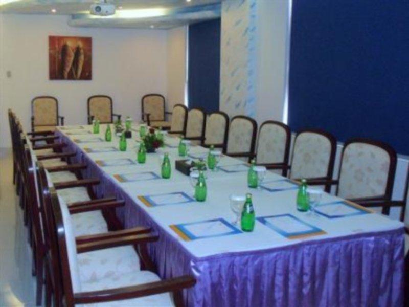 Al Maha Int Hotel Oman Muscat Exterior photo